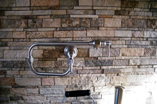 Stacked Stone Backsplash Effect